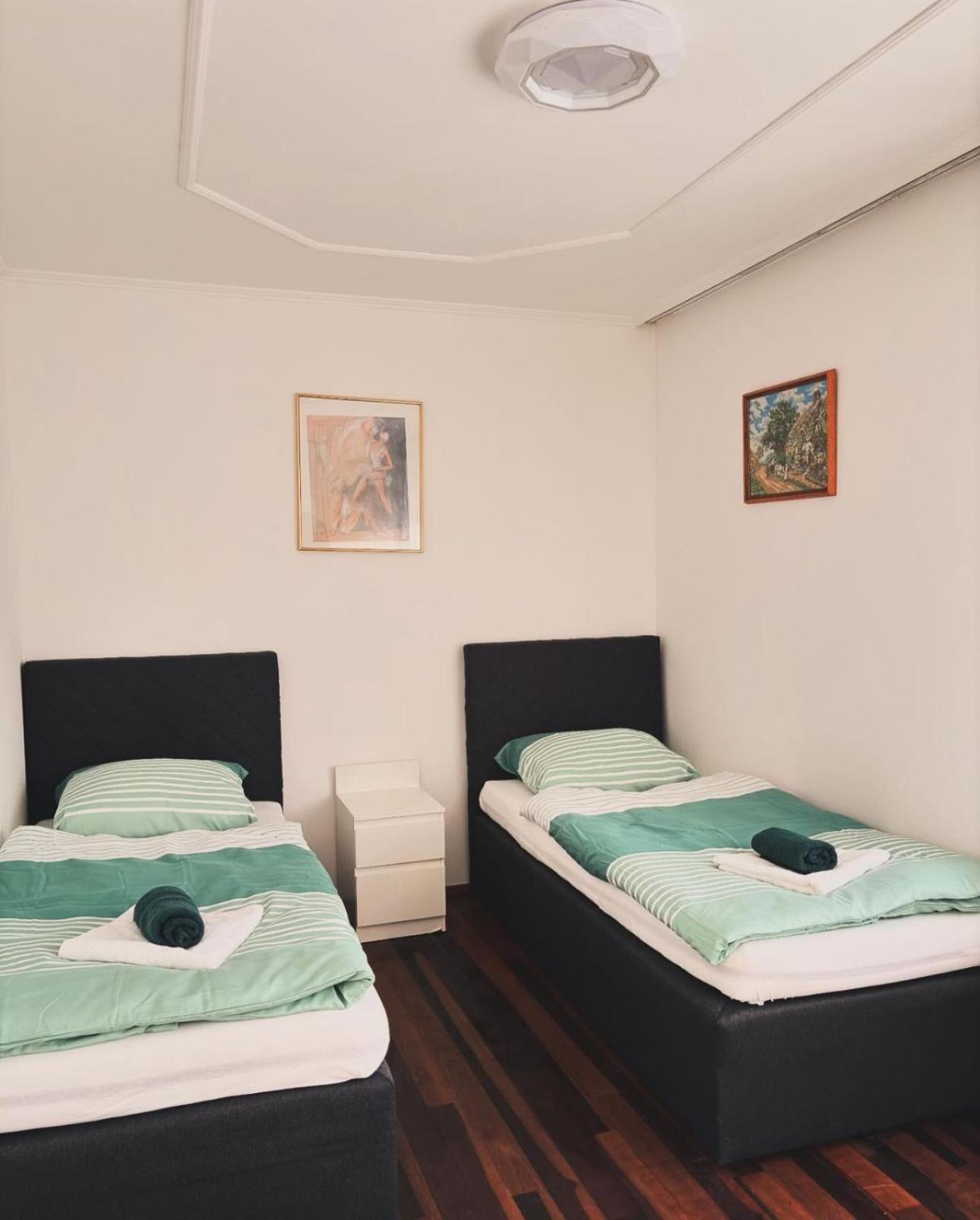 R&S Apartment Graz Bagian luar foto