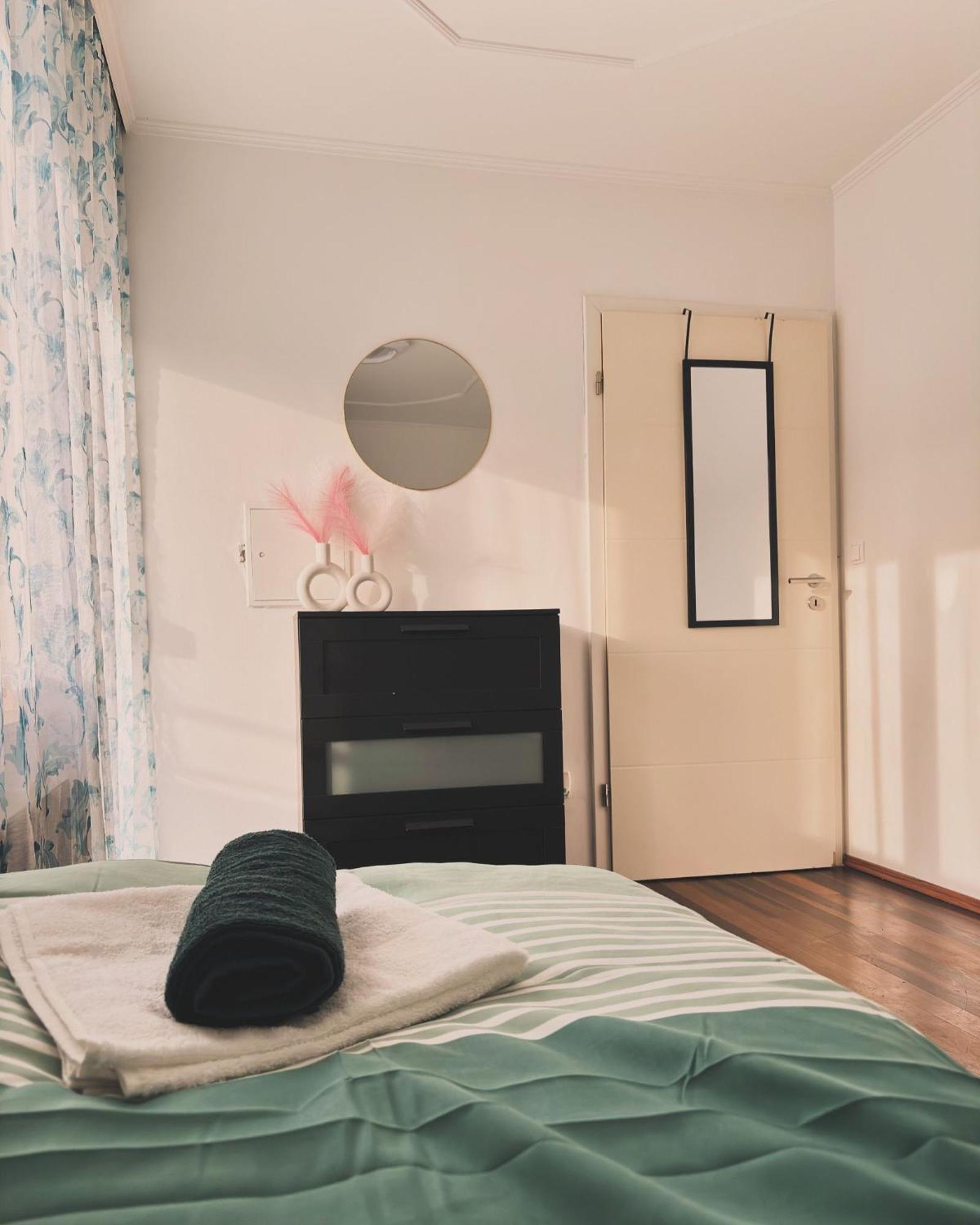 R&S Apartment Graz Bagian luar foto